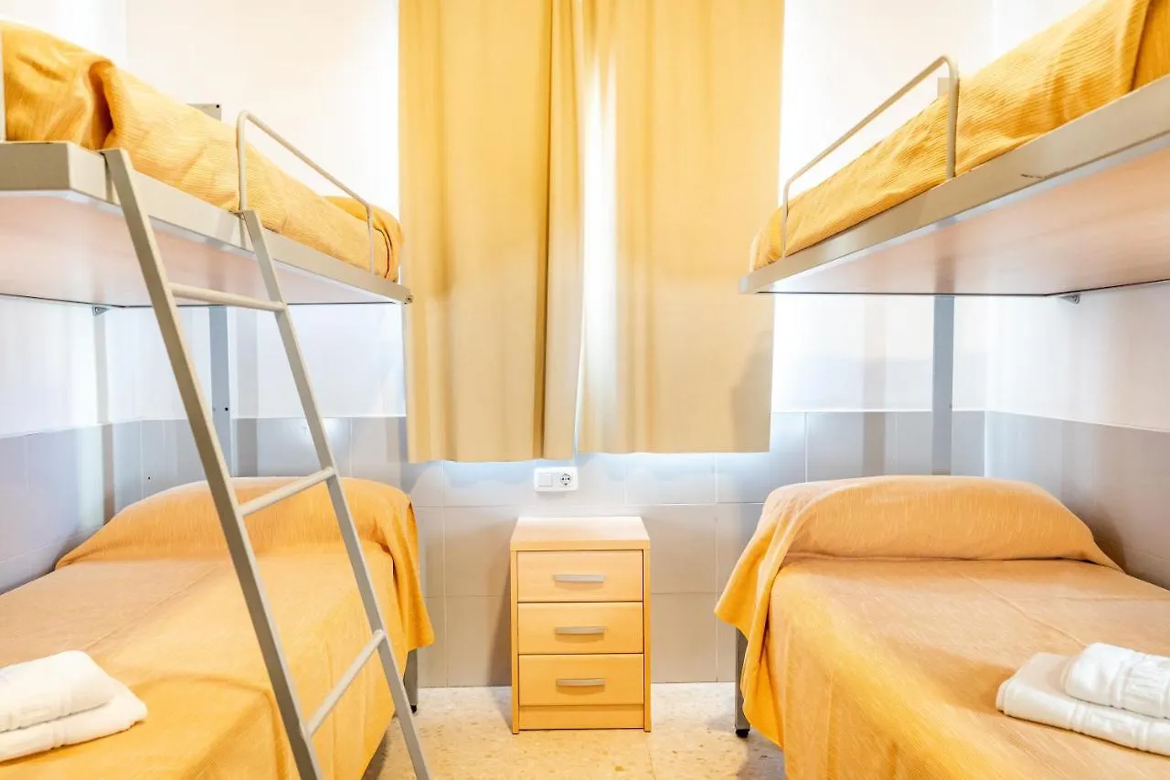 Albergue Inturjoven Malaga Hostel